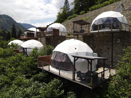 Kaledome Orman Evleri