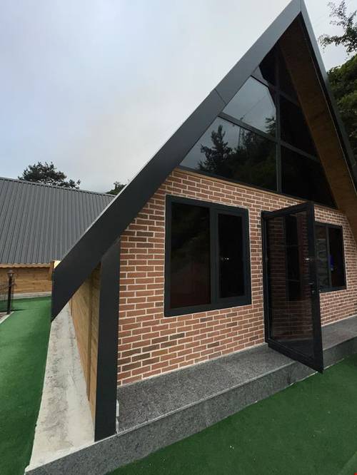 Hidden Garden Bungalow