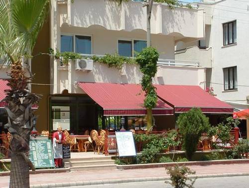 Ayhan Apartments