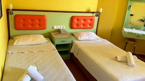 Mandal-Inn Hotel