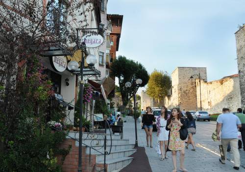 Hotel Megara Palace