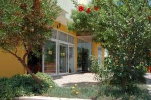 Albatros Apart Hotel