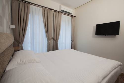 Serene Hotel