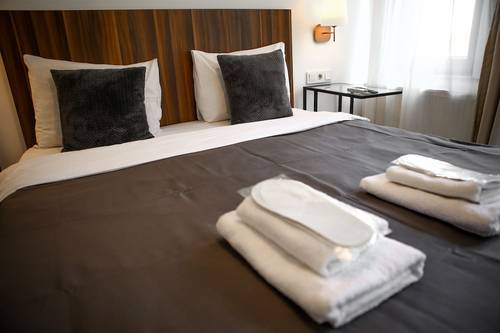 Alyon Suite Hotel