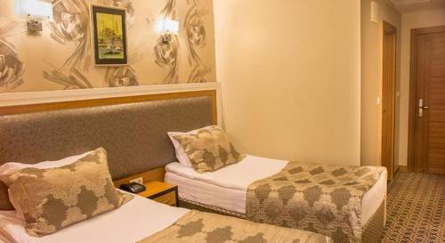 Grand Rosa Hotel