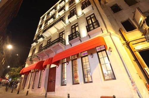 Pera Residence