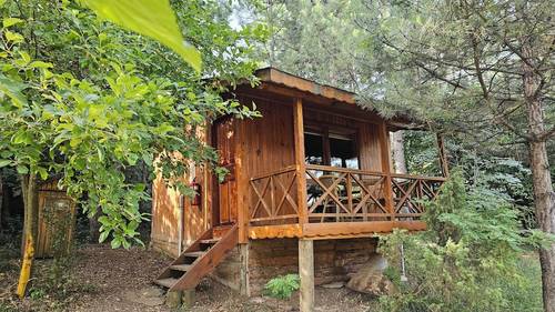 Nesilce Tatil Köyü