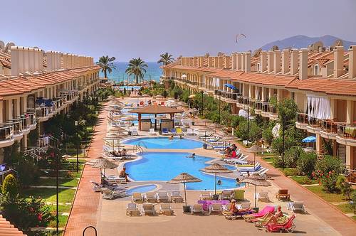 Sunset Beach Club by Aqua Lettings