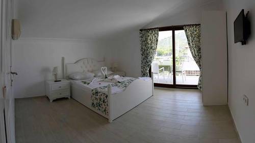 Yarimada Tatil Evi