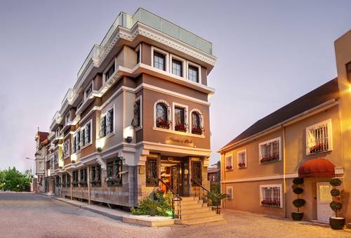 Almina Guest House