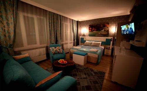 Broonklyn Suites