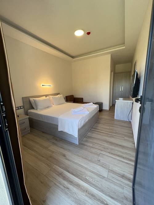 Life Point Boutique Hotel