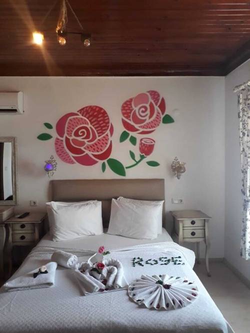 Rose Pansiyon Cafe