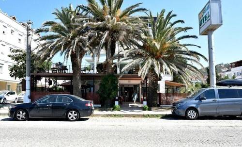 Cavdar Hotel