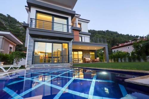 Villa Grass