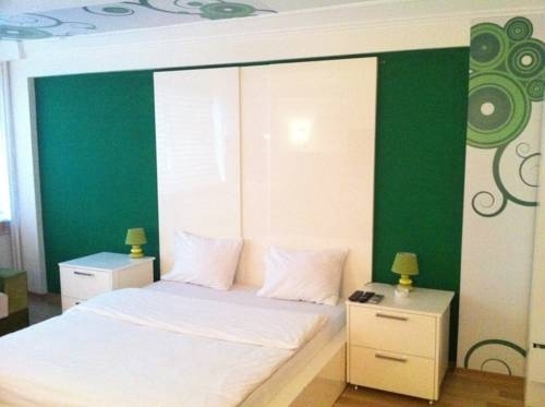 Gc Suites 1