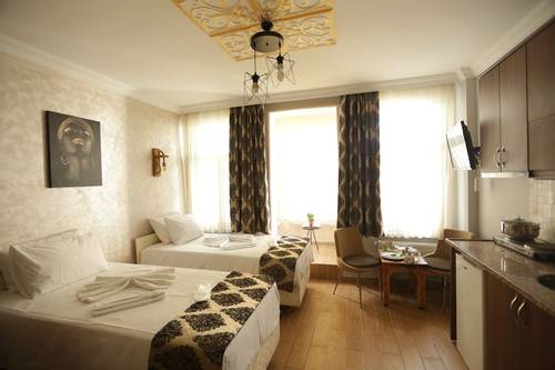 Gold Rose Apart Hotel