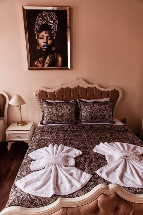 Lily Town Boutique Hotel