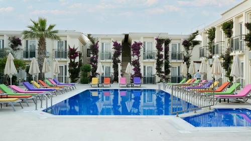 Zuzuu Beach Hotel