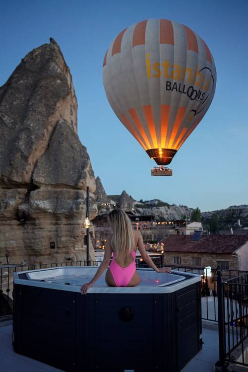 The Niche Cave Hotel