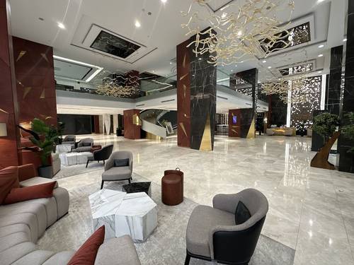 Teymur Continental Hotel & Convention Center