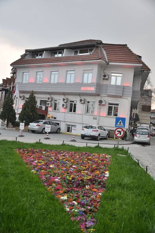Adapalas Hotel