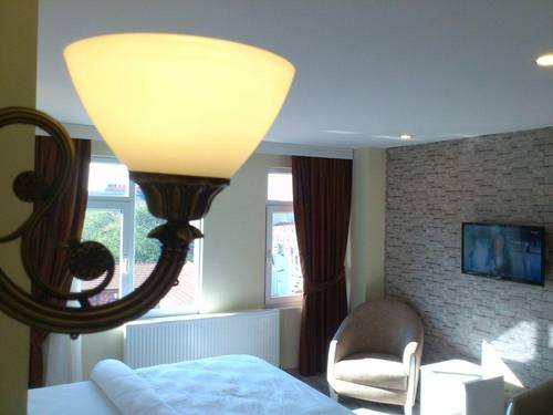 Peramain Hotel