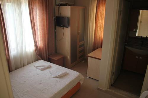 Yakamoz Restaurant & Pension