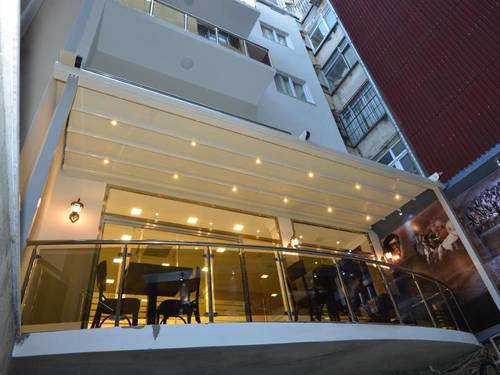 Ataker Hotel
