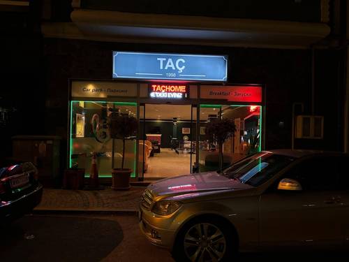 Tac Hotel