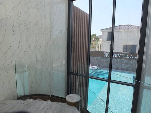 Sevilla Hotel & Lounge
