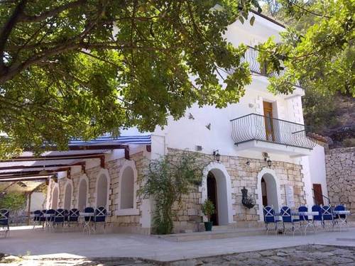 Adrasan Eviniz Hotel