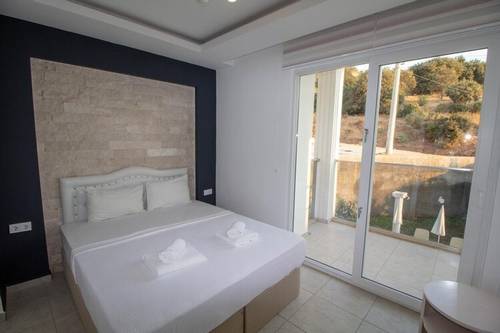 Oriana Villa