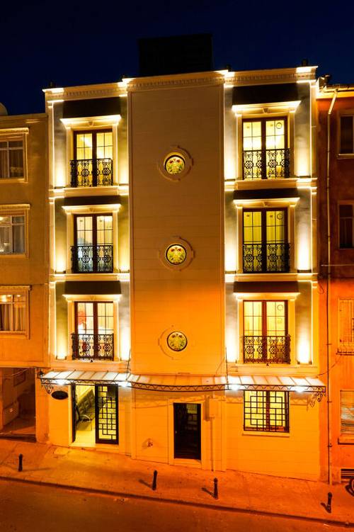 Celebi Residence
