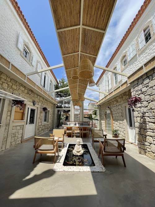 Monk Boutique Hotel