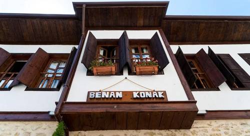 Benan Konak