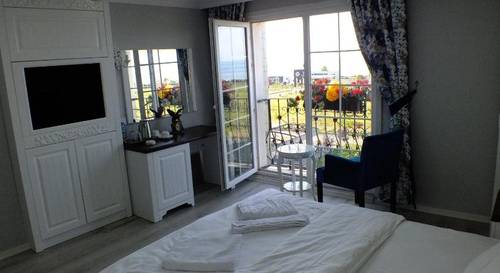 Real King Boutique Hotel