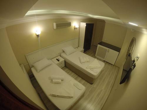 Center Park Hotel