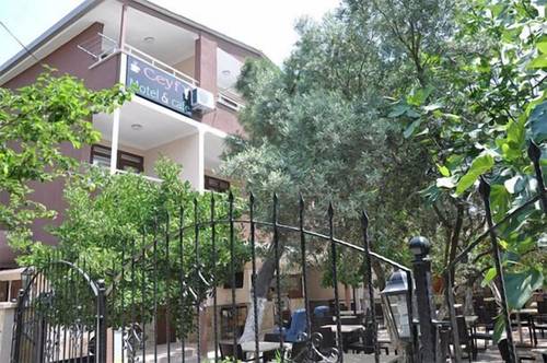 Ceyf Motel