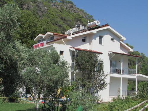 Gocek Guntur Hotel