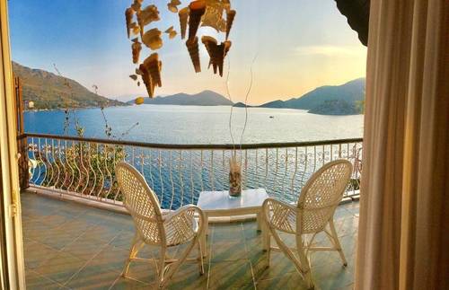 Dolphin Boutique Hotel