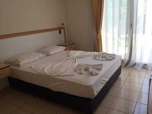 Kardesler Otel
