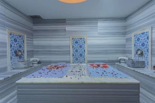 Best Western Plus Khan Hotel