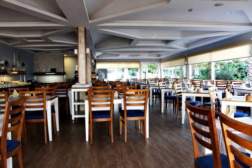 Side Bay Hotel