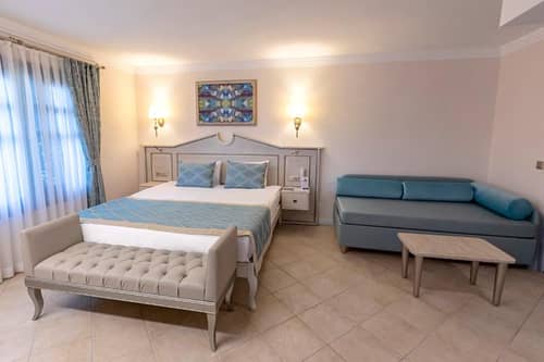 Sunrise Resort Hotel