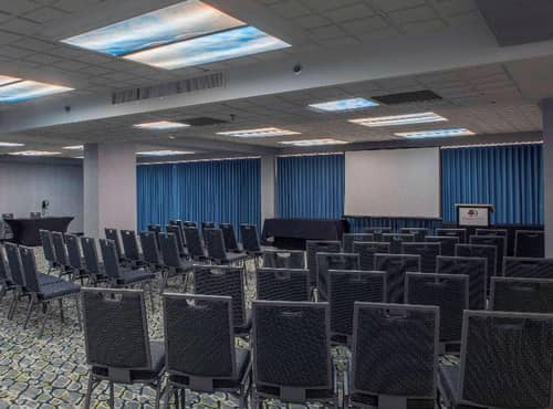 DoubleTree by Hilton Hotel Jacksonville Airport