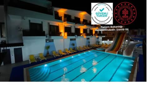 Atas Aqua Otel Avsa
