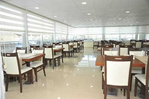 Gun Otel