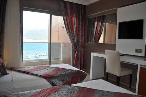 Point Beach Hotel