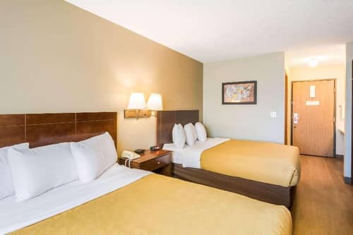 Econo Lodge Duluth Near Miller Hill Mall